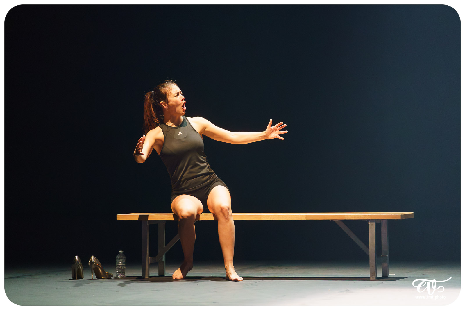 TMTPHOTO L'ODEUR DE LA GUERRE (JULIE DUVAL) 034